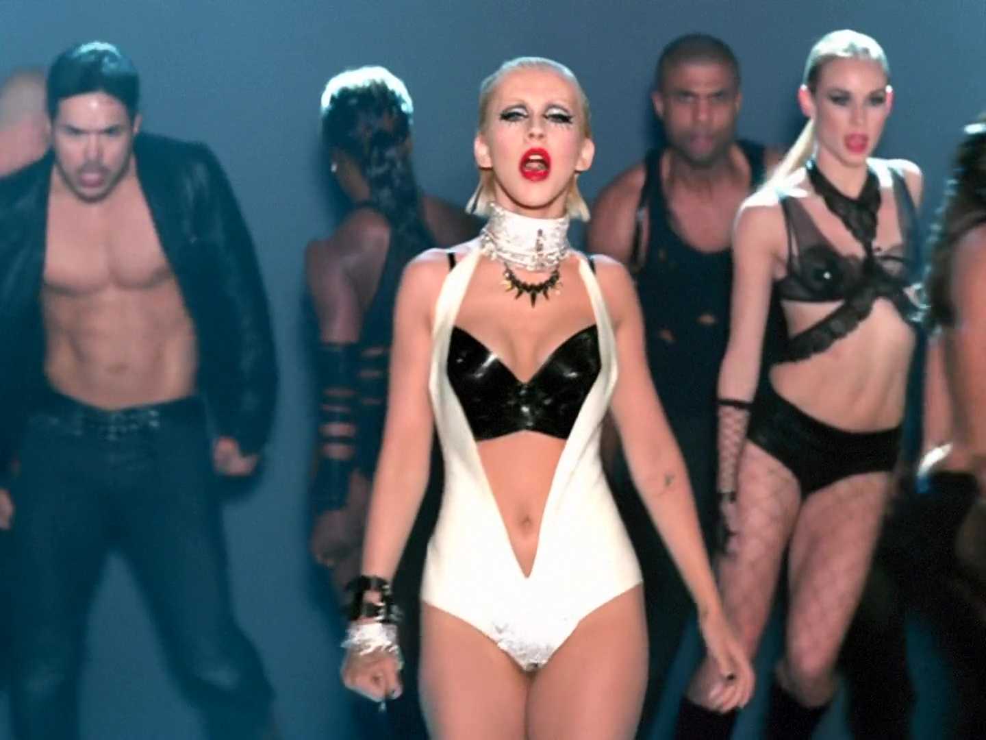 Music_Video_-_Not_myself_tonight-30.jpg