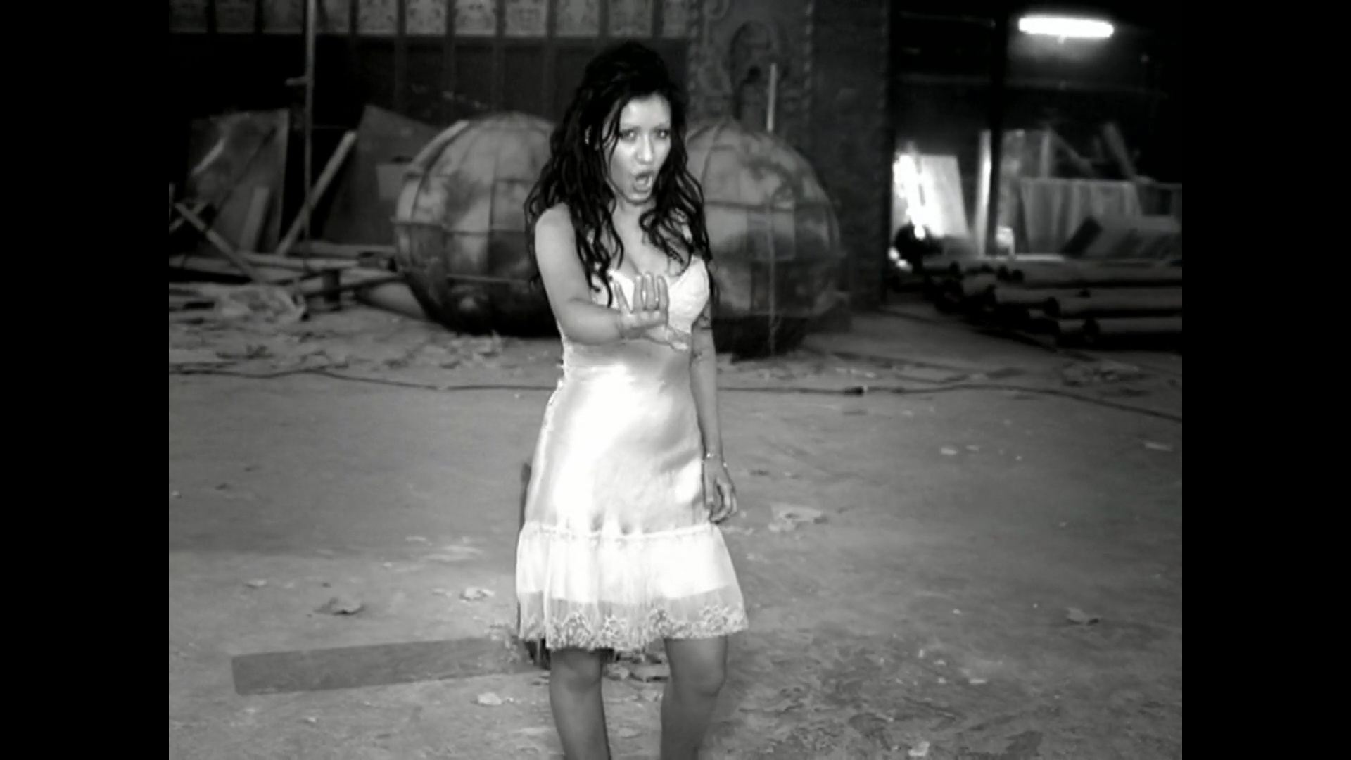 Music_Video_-_The_Voice_Within-12.jpg