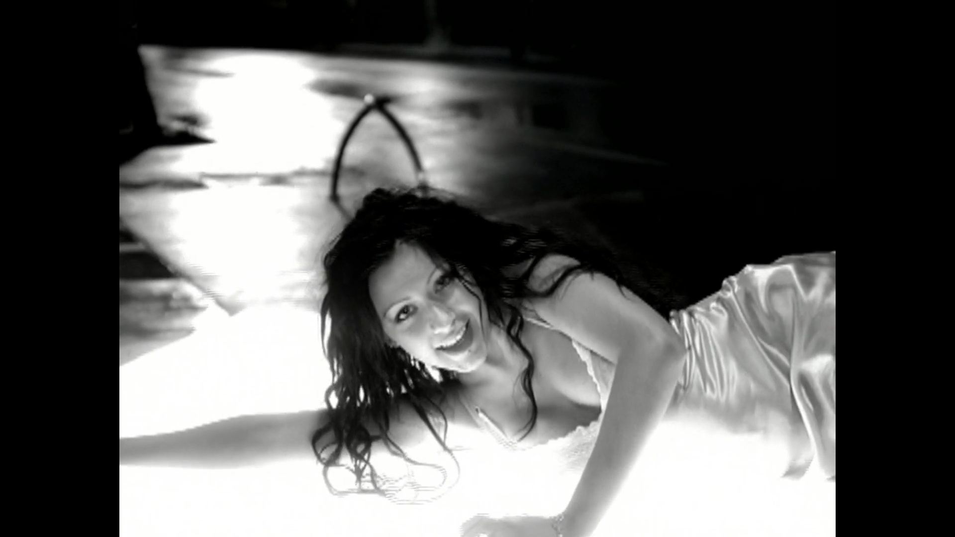 Music_Video_-_The_Voice_Within-27.jpg