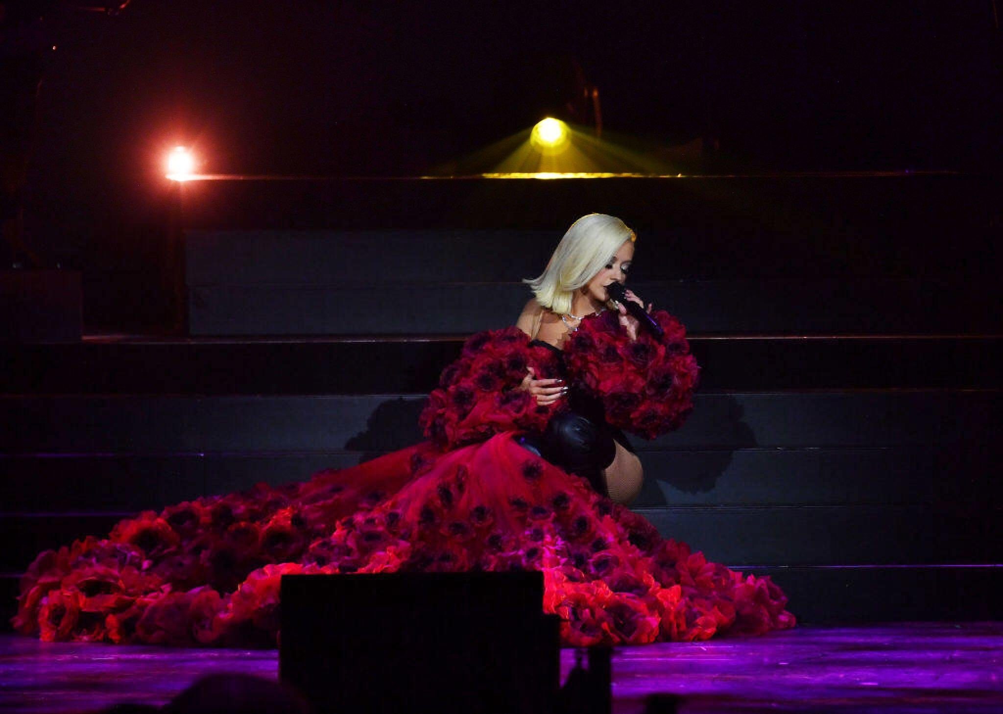 Opening_Night_Show_At_Voltaire_At_The_Venetian_Resort_Las_Vegas_-_December_3009.jpg