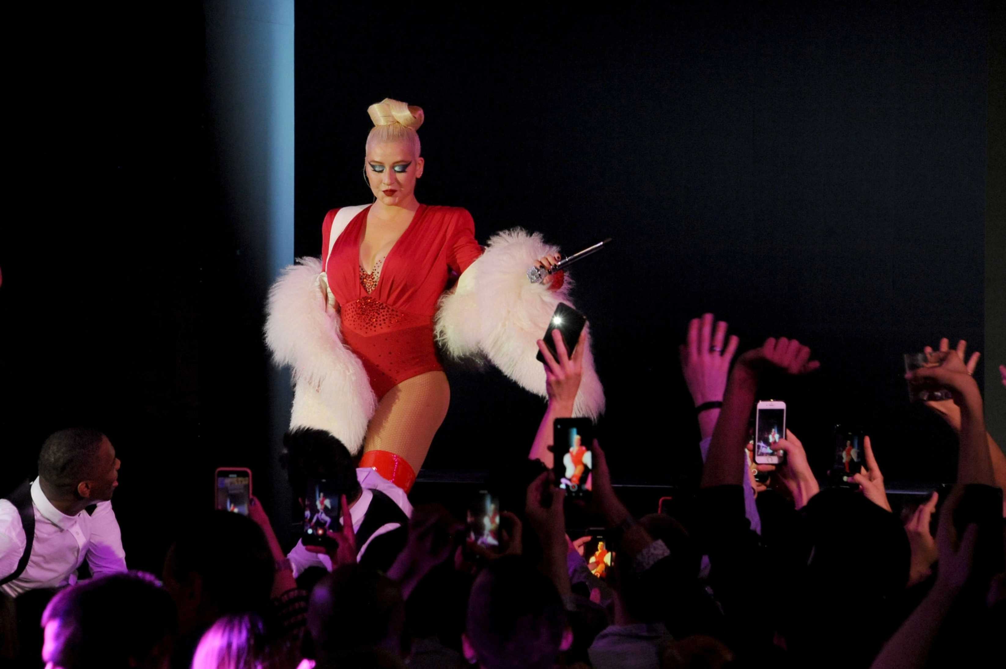 Performing_-_Virgin_Voyages_And_Gareth_Pugh_Collaboration_Launch_Party_-_September_15-05.jpg