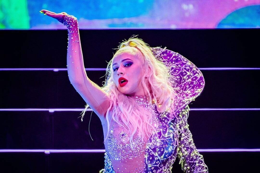Performing_Ziggo_Dome_in_Amsterdam2C_Netherlands-12.jpg