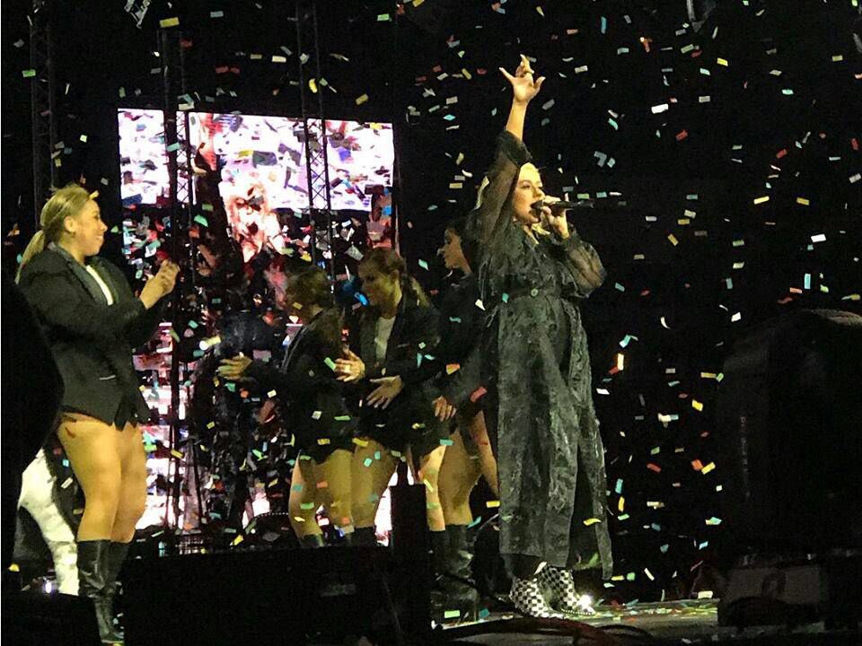 Performing_at_Azerbaijan_F1_Grand_Prix_-_April_29-17.jpg