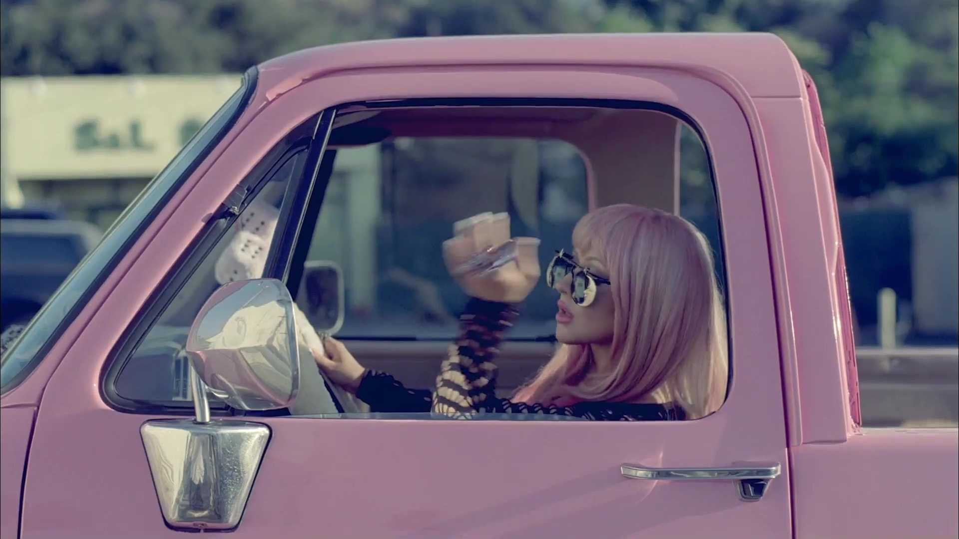Screen_Captures_-_Your_Body-60.jpg