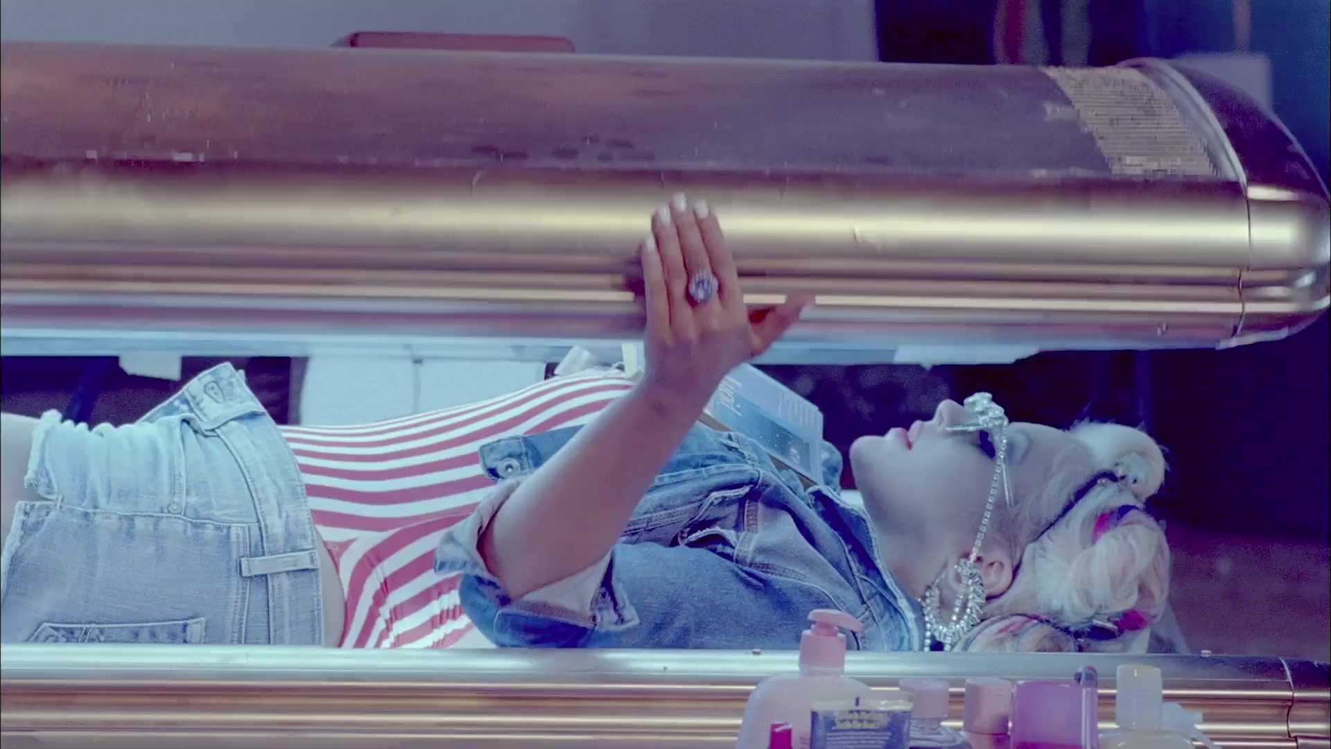 Screen_Captures_-_Your_Body-68.jpg
