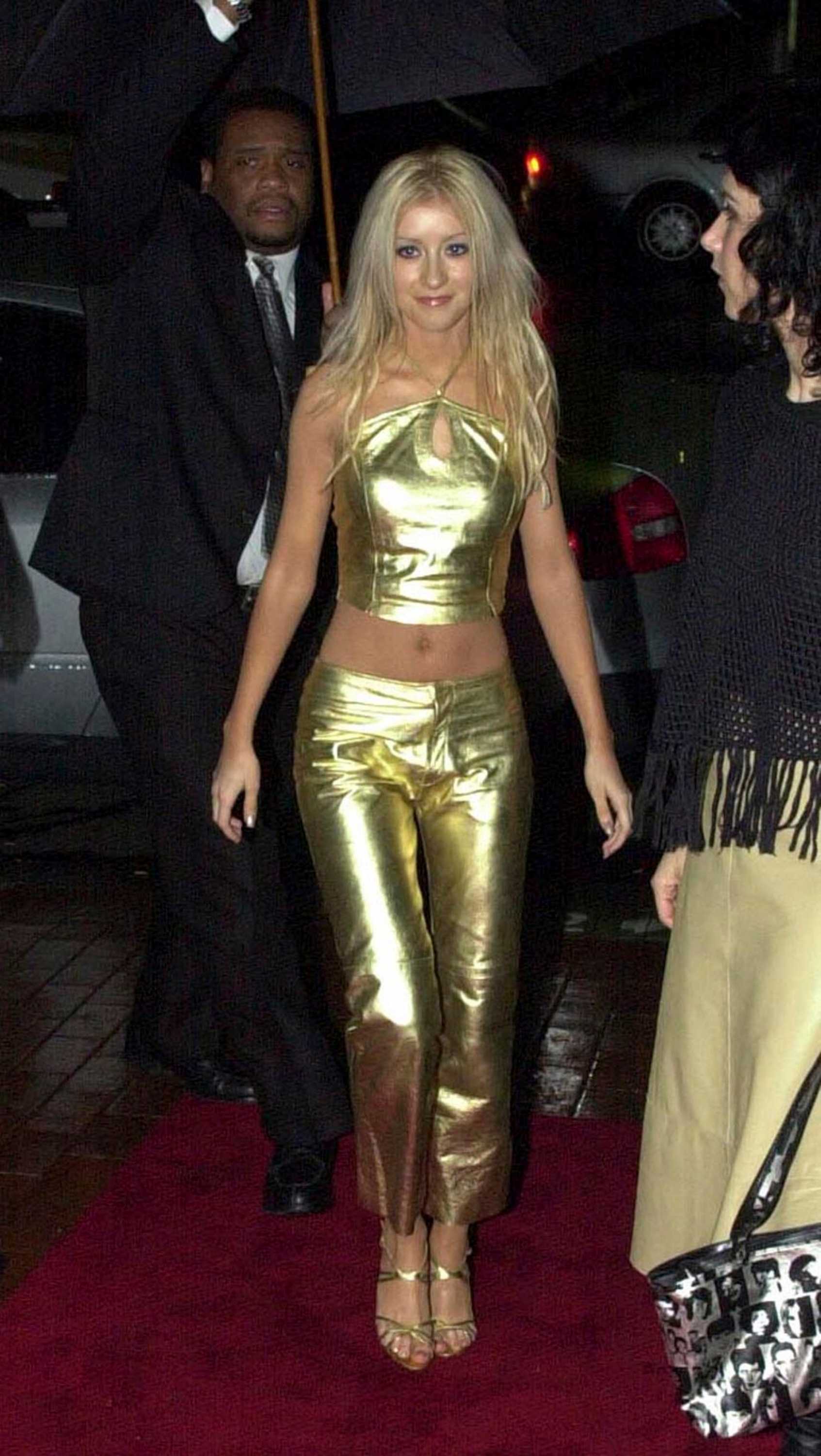 Showcase_at_Gas_Nightclub_on_March_10-11.jpg