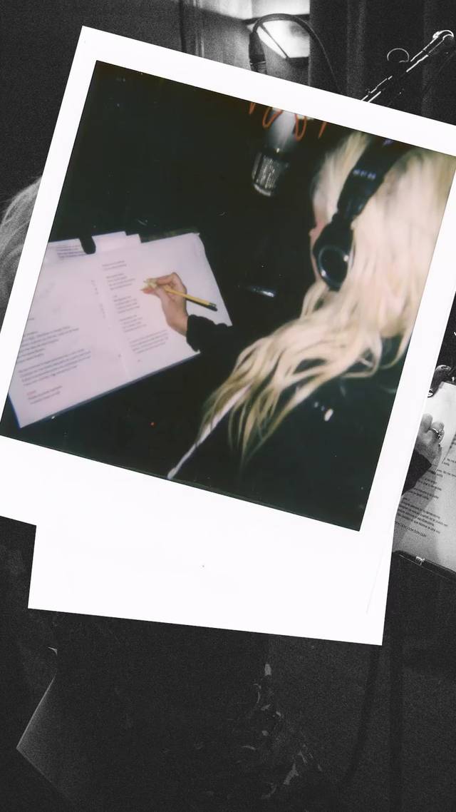Xtina_Happy_New_Year_-_December_312C_202106.jpg