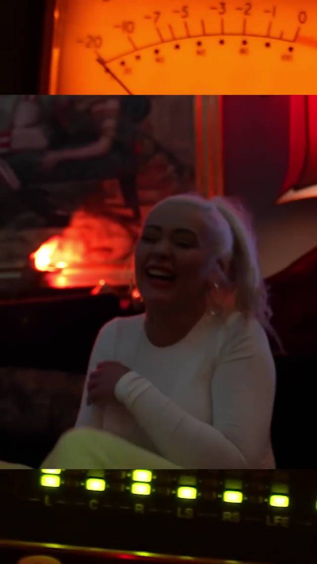 Xtina_Happy_New_Year_-_December_312C_202111.jpg