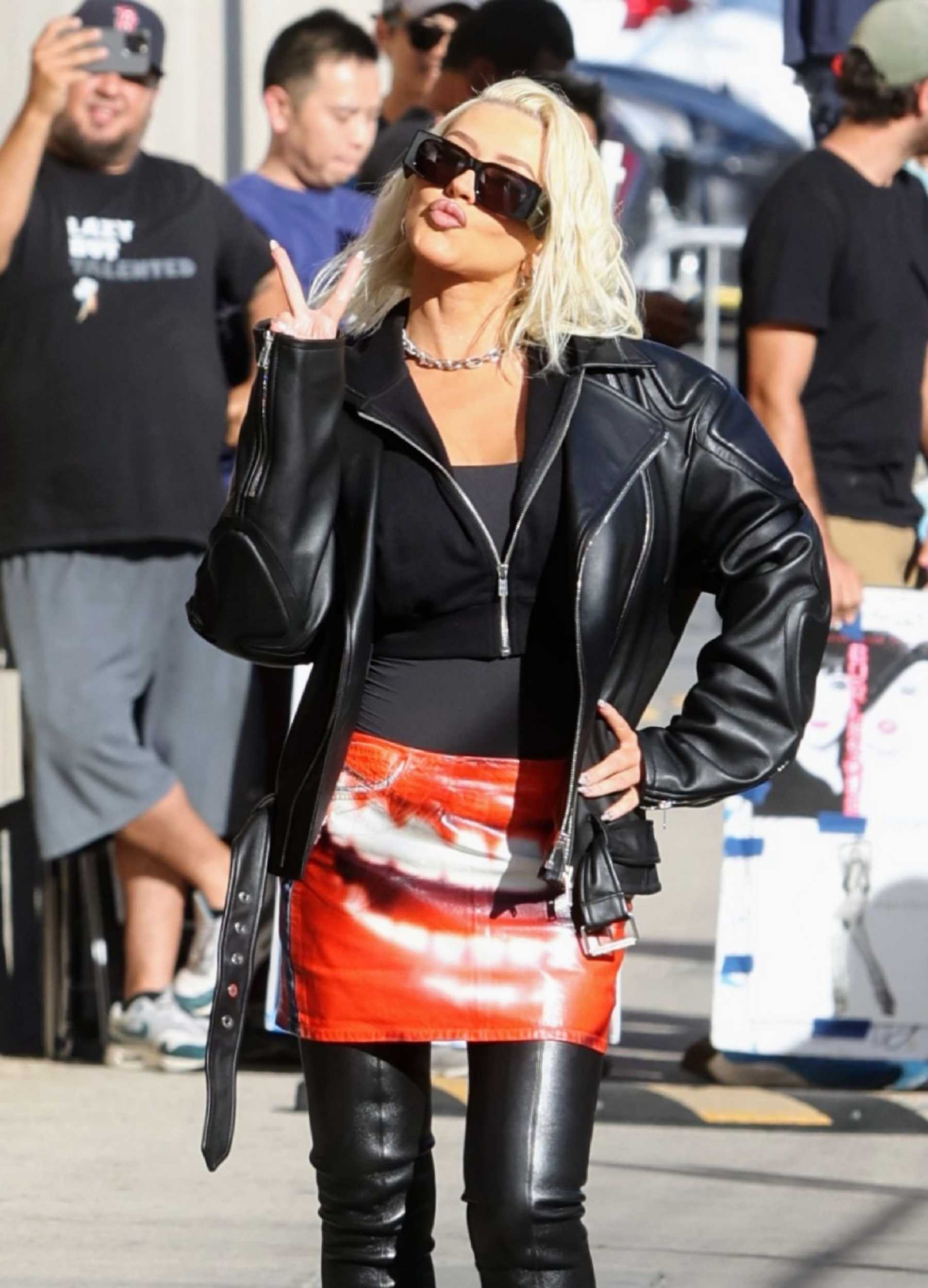 at_Jimmy_Kimmel_Live_on_October_16_281229.jpg