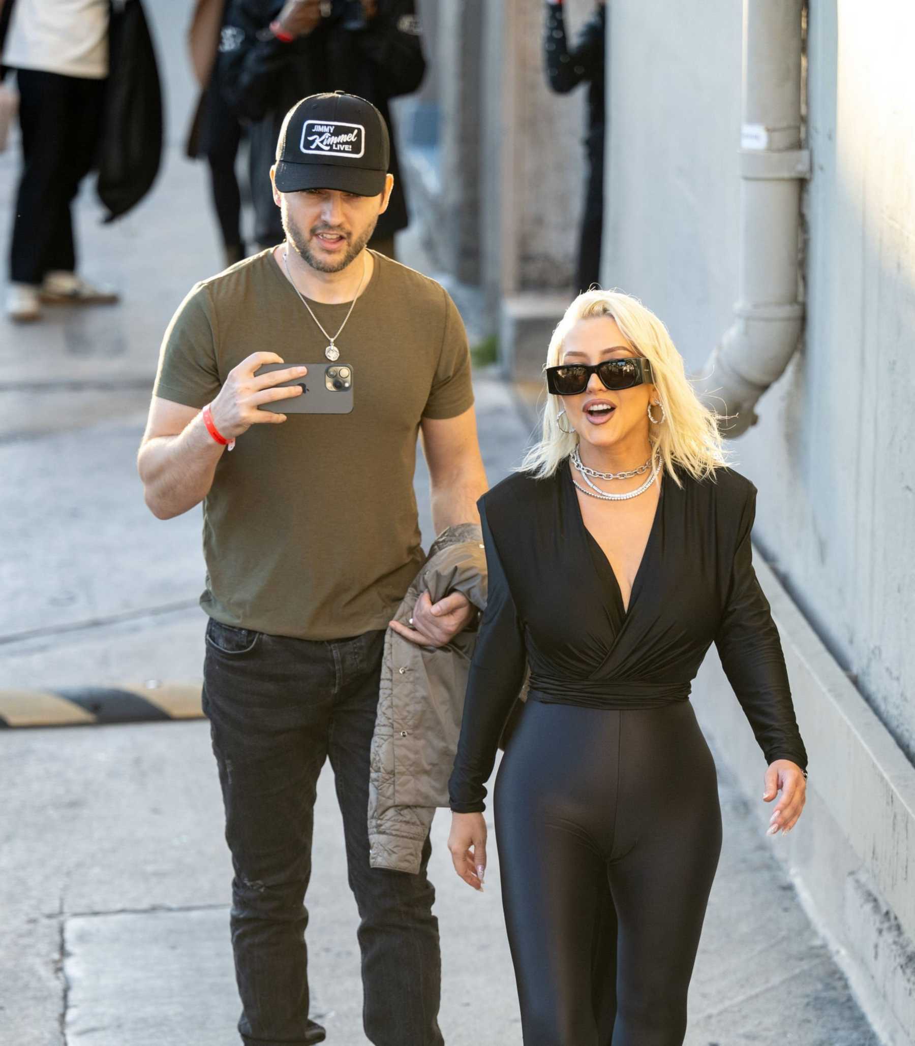 at_Jimmy_Kimmel_Live_on_October_16_283929.jpg