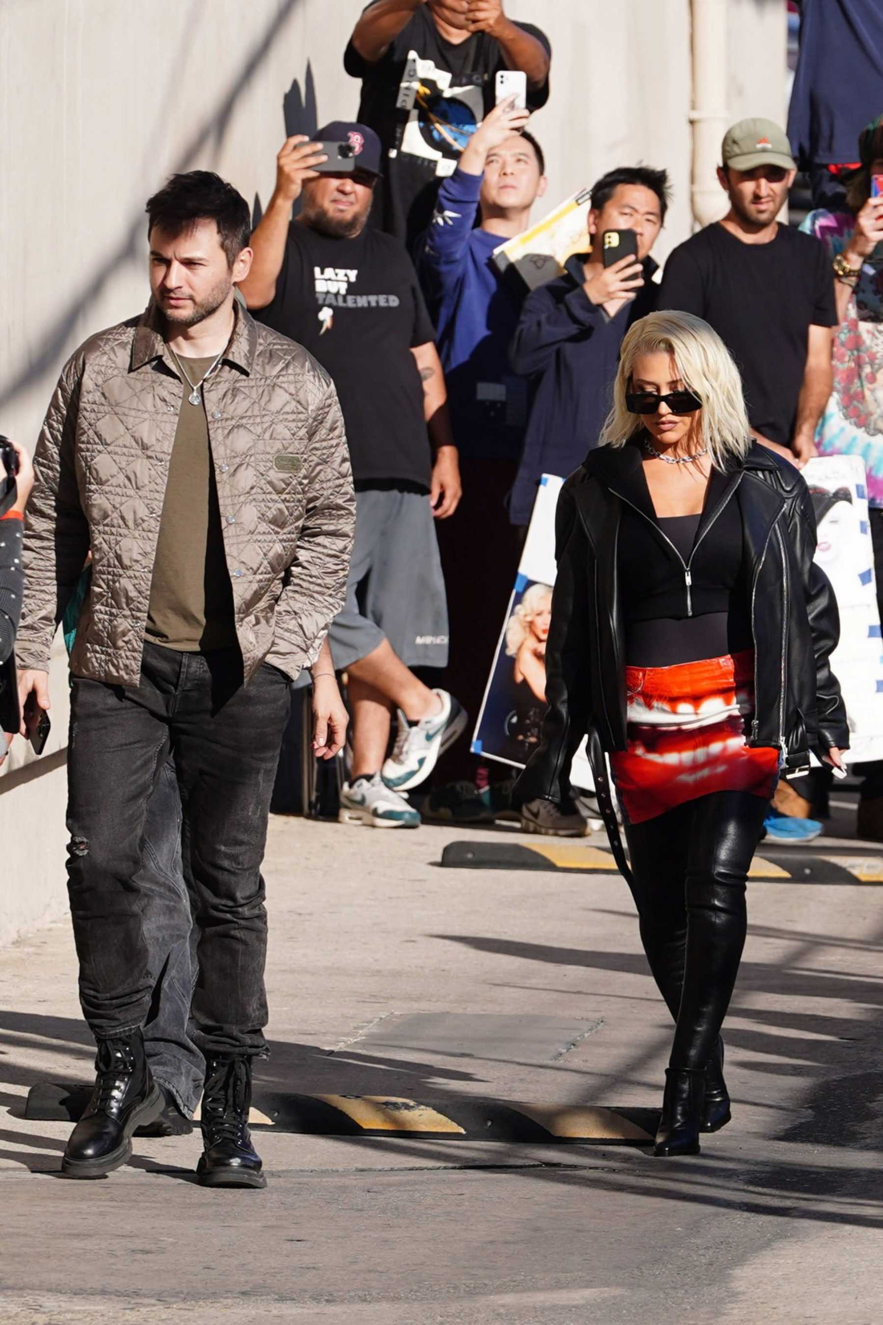 at_Jimmy_Kimmel_Live_on_October_16_284029.jpg
