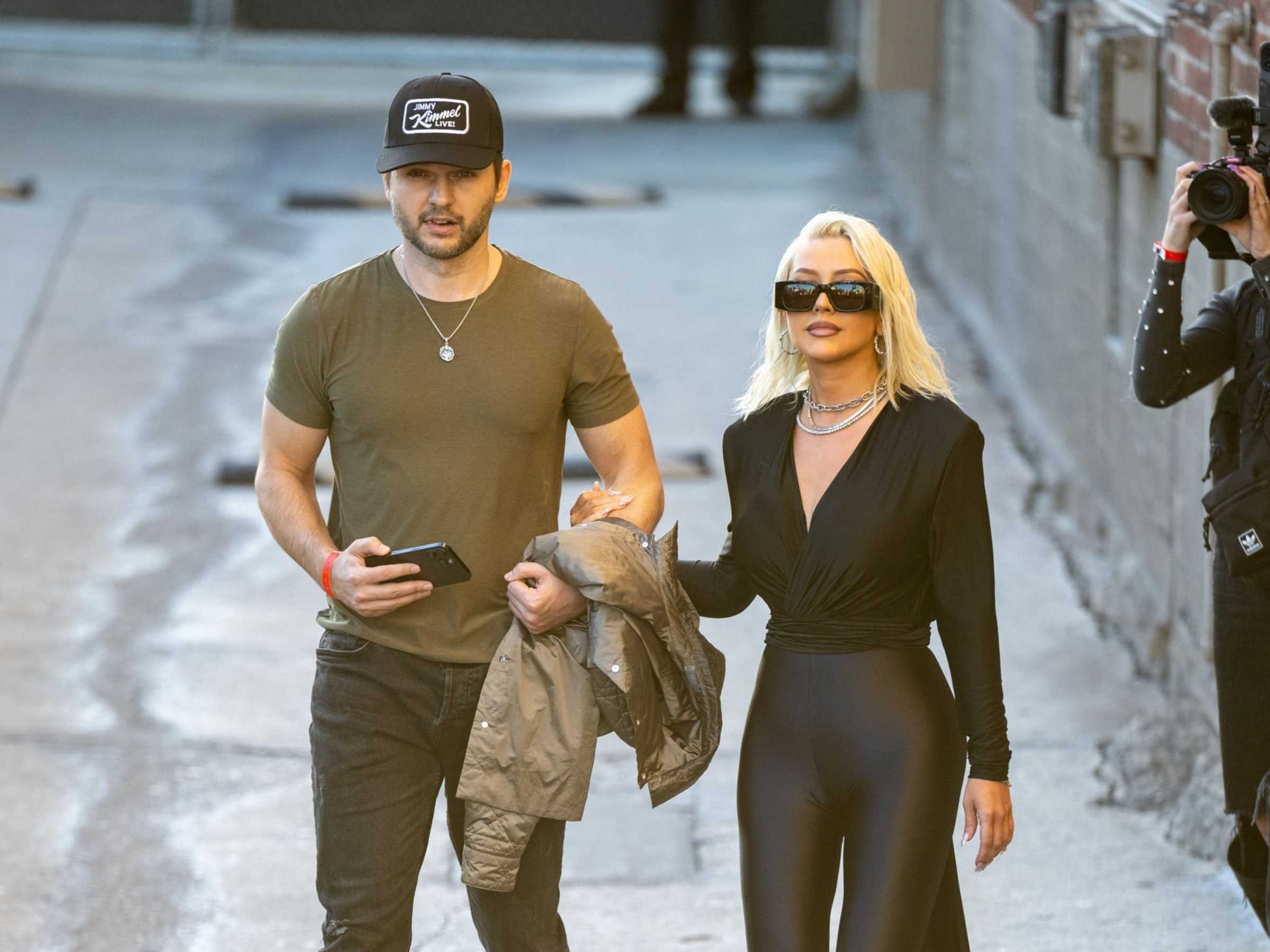 at_Jimmy_Kimmel_Live_on_October_16_284529.jpg