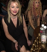 2001_MTV_Movie_Awards_-_Backstage_282229.jpg