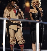 2004_MTV_Video_Music_Awards_Show_283729.jpg