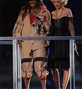 2004_MTV_Video_Music_Awards_Show_28929.jpg