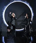 2018_Billboard_Music_Awards_Performing_-_May_20-34.jpg