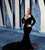 2023_Vanity_Fair_Oscar_Party_Hosted_By_Radhika_Jones_-_Arrivals39.jpg