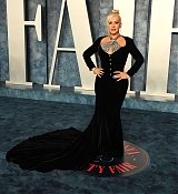 2023_Vanity_Fair_Oscar_Party_Hosted_By_Radhika_Jones_-_Arrivals97.jpg