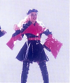 5B11621286725D_Christina_Aguilera_in_concert.jpg