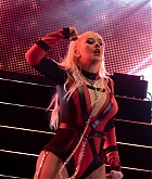 5B11621287395D_Christina_Aguilera_in_concert.jpg