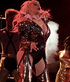 5B11621292805D_Christina_Aguilera_in_concert.jpg