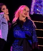5B11621292845D_Christina_Aguilera_in_concert.jpg