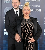 9th_Annual_Breakthrough_Prize_Ceremony_2810029.jpg
