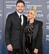 9th_Annual_Breakthrough_Prize_Ceremony_2811229.jpg