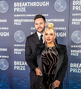 9th_Annual_Breakthrough_Prize_Ceremony_282029.jpg