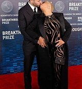 9th_Annual_Breakthrough_Prize_Ceremony_282929.jpg