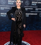 9th_Annual_Breakthrough_Prize_Ceremony_286629.jpg