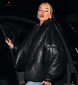 At_Catch_Steak_restaurant_in_Los_Angeles_-_January_12_12.jpg