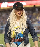 At_Los_Angeles_Dodgers_Game_in_LA_-_July_22-05.jpg