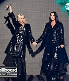 Billboard_Music_Awards2C_Las_Vegas_5BPerformance5D_-_May_2000002.jpg