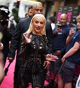 Burlesque_The_Musical_World_Premiere_-_Arrivals_03.jpg