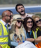 Christina_Aguilera_-_At_Paphos_Airport_in_Cyprus_on_September_7-10.jpg