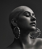 Christina_Aguilera_-_Billboard_May_2018-03.jpg