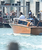 Christina_Aguilera_-_In_Venice_on_September_10-12.jpg