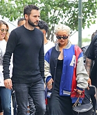 Christina_Aguilera_-_Leaving_Locanda_Verde_in_Tribeca2C_New_York_City_on_June_16-01.jpg