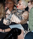 Christina_Aguilera_-_PFW_Jean_Paul_Gaultier_Haute_Couture_FallWinter_2019_2020_on_July_03-34.jpg