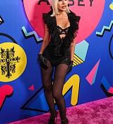 Christina_Aguilera_-_The_Abbey_s_35th_Anniversary_at_The_Abbey_May_202C_2026_03.jpg