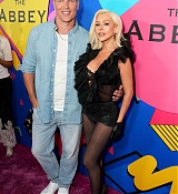 Christina_Aguilera_-_The_Abbey_s_35th_Anniversary_at_The_Abbey_May_202C_2026_18.jpg