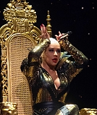 Christina_Aguilera_-_The_X_Tour_in_London2C_England_November_102C_2019-36.jpg