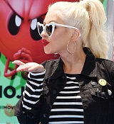 Christina_Aguilera_-__Emoji__Premiere_in_Los_Angeles_on_July_23-100.jpg
