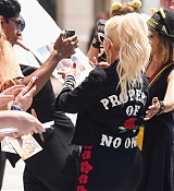 Christina_Aguilera_-__Emoji__Premiere_in_Los_Angeles_on_July_23-134.jpg