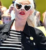 Christina_Aguilera_-__Emoji__Premiere_in_Los_Angeles_on_July_23-183.jpg