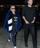Christina_Aguilera_-_out_for_dinner_at_Delilah_restaurant_in_Hollywood_on_November_3-15.jpg