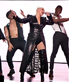 Christina_Aguilera_-_performing_for_a_New_Year_s_Eve_Performance_at_Zappos_Theatre_in_Las_Vegas2C_NV__12312019-21.jpg