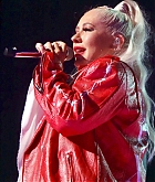 Christina_Aguilera_-_performing_for_a_New_Year_s_Eve_Performance_at_Zappos_Theatre_in_Las_Vegas2C_NV__12312019-25.jpg