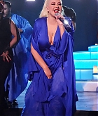 Christina_Aguilera_-_performing_for_a_New_Year_s_Eve_Performance_at_Zappos_Theatre_in_Las_Vegas2C_NV__12312019-35.jpg